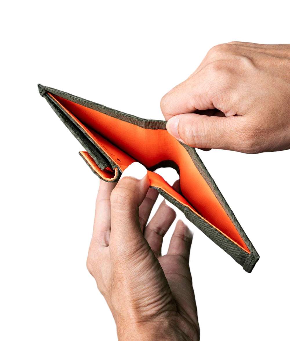 Alpaka Ark Bifold Coin Wallet - Image 5