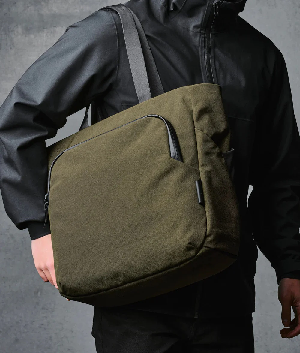 Alpaka Bravo Tote - Image 16
