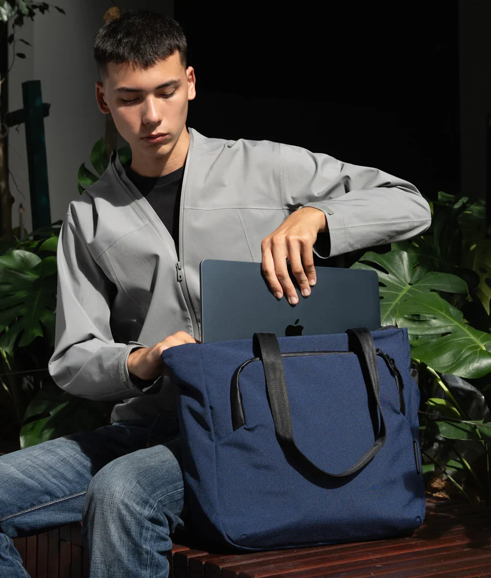 Alpaka Bravo Tote - Image 28