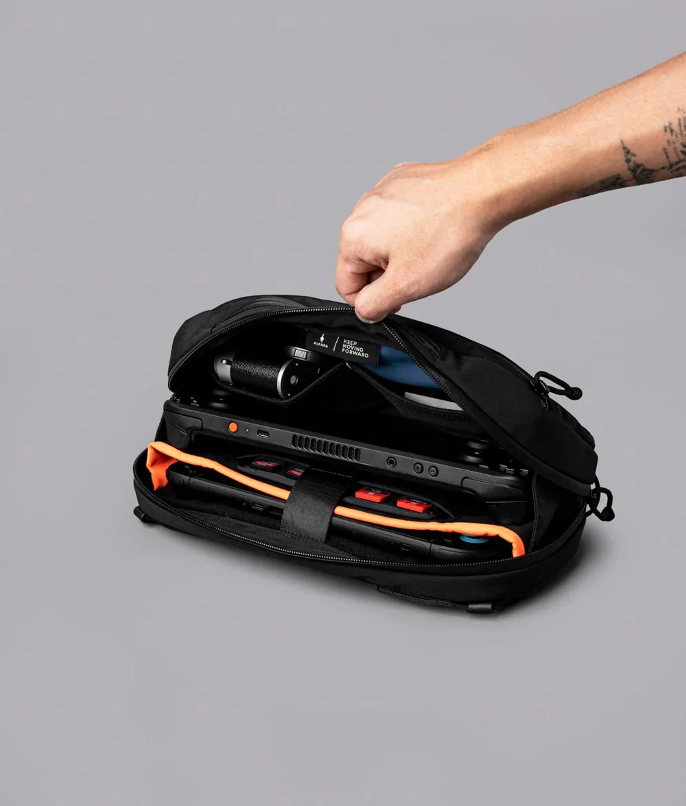 Alpaka Eclipse Gaming Sling - Image 5