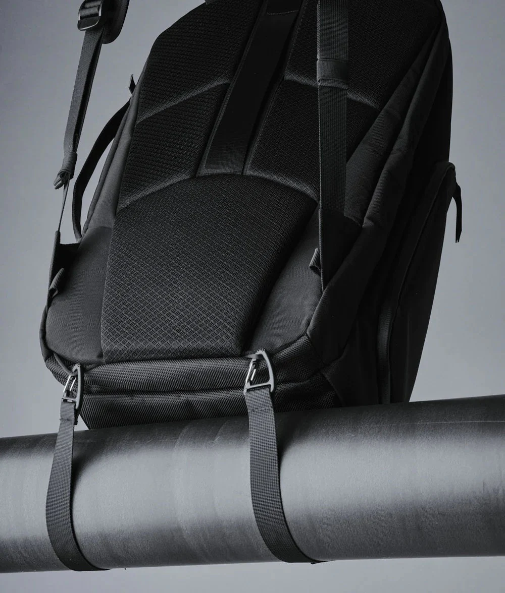 Alpaka Elements Travel Backpack - Image 5