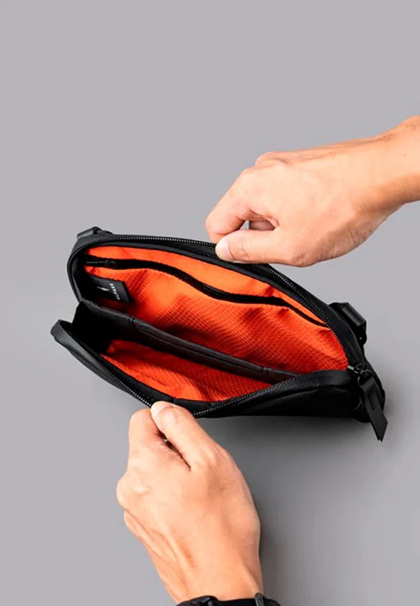 Alpaka Flight Pouch - Image 44