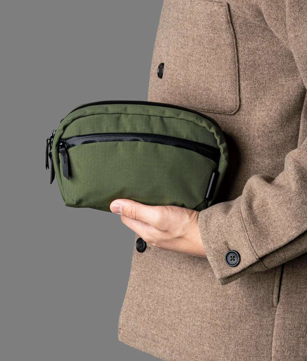 Alpaka Flight Sling 1L - Image 9