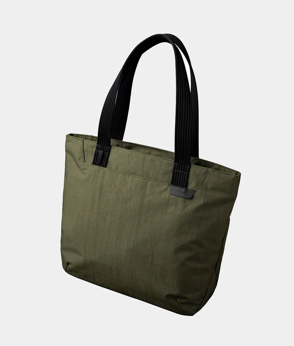 Alpaka Flight Tote - Image 5