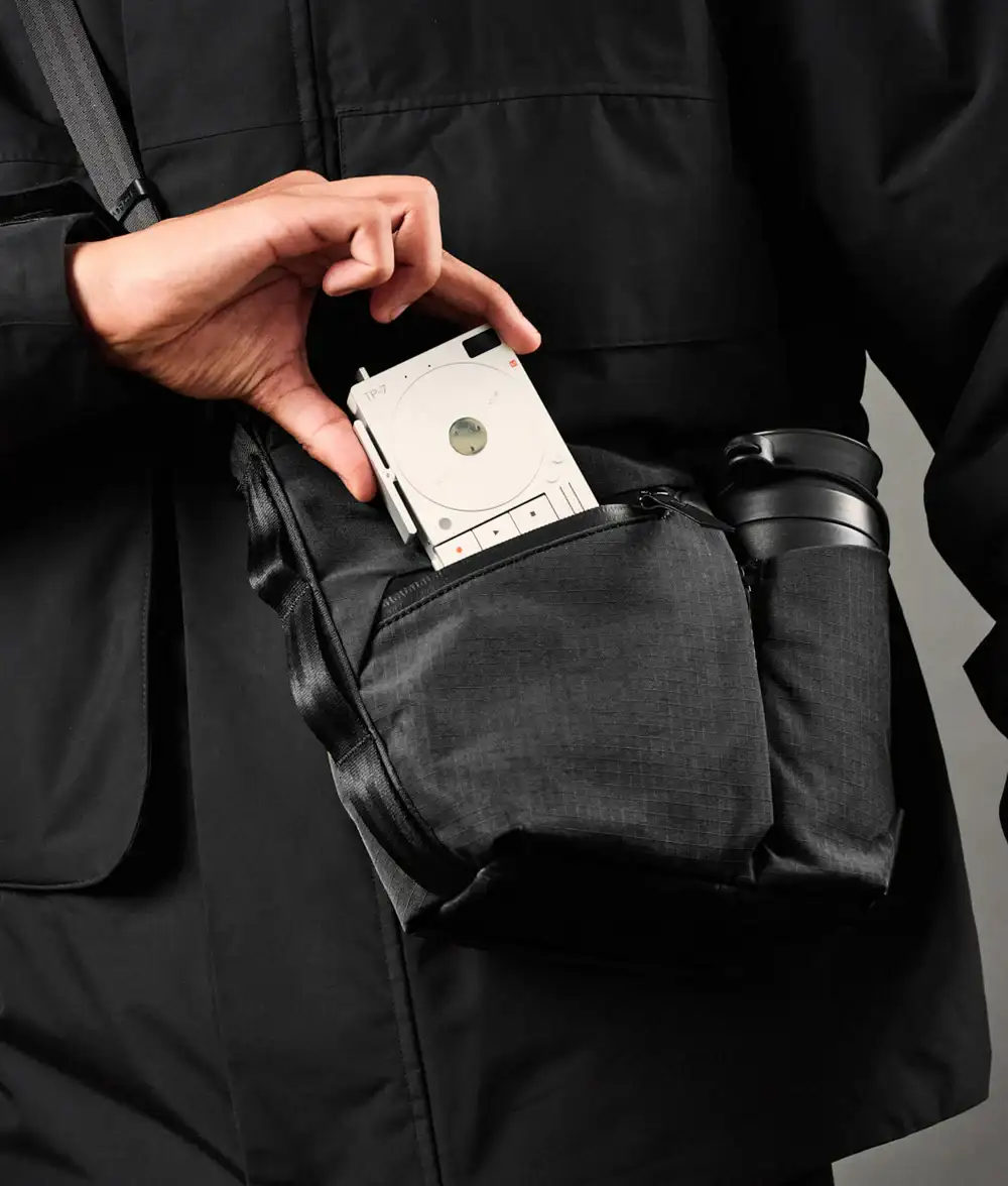 Alpaka Flow Satchel - Image 10