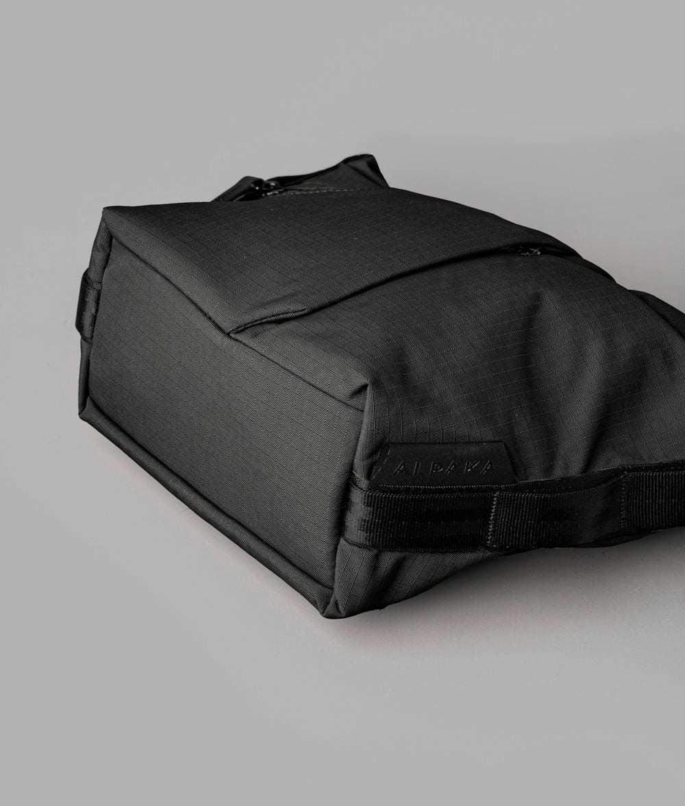 Alpaka Flow Satchel - Image 4