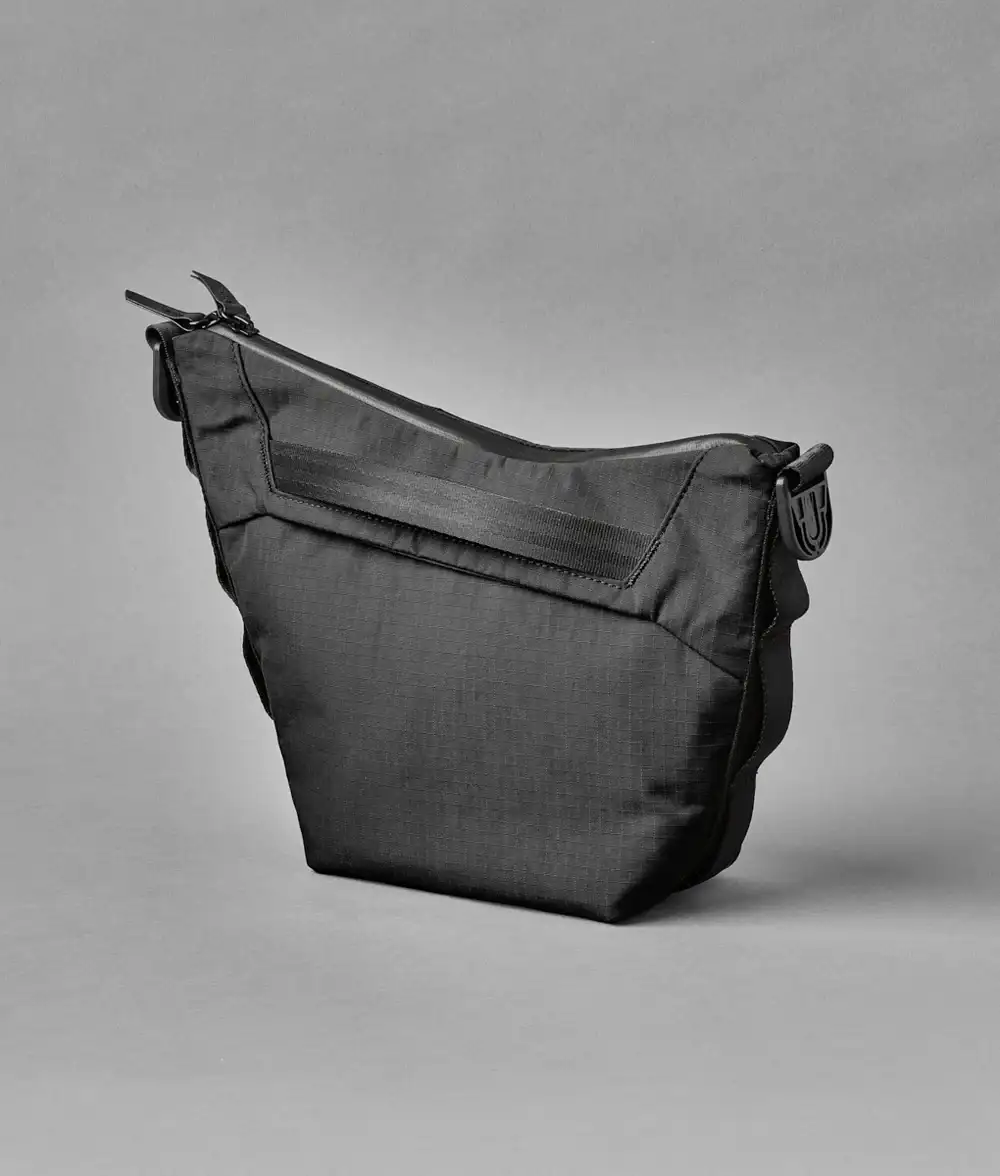 Alpaka Flow Satchel - Image 5