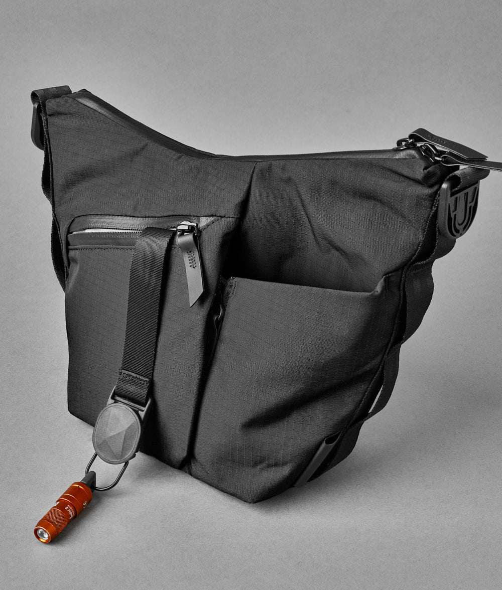 Alpaka Flow Satchel - Image 8
