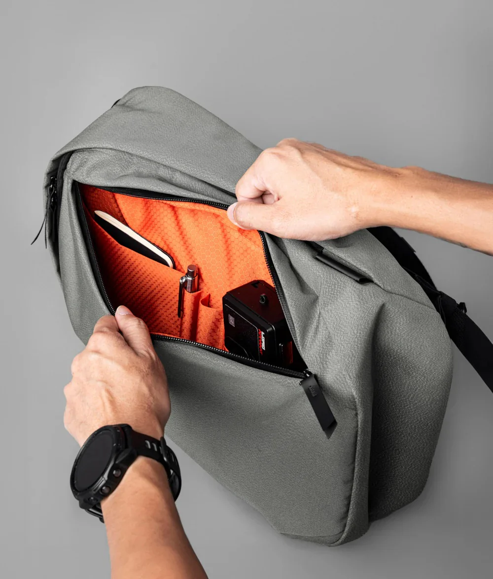 Alpaka Metro Backpack - Image 15