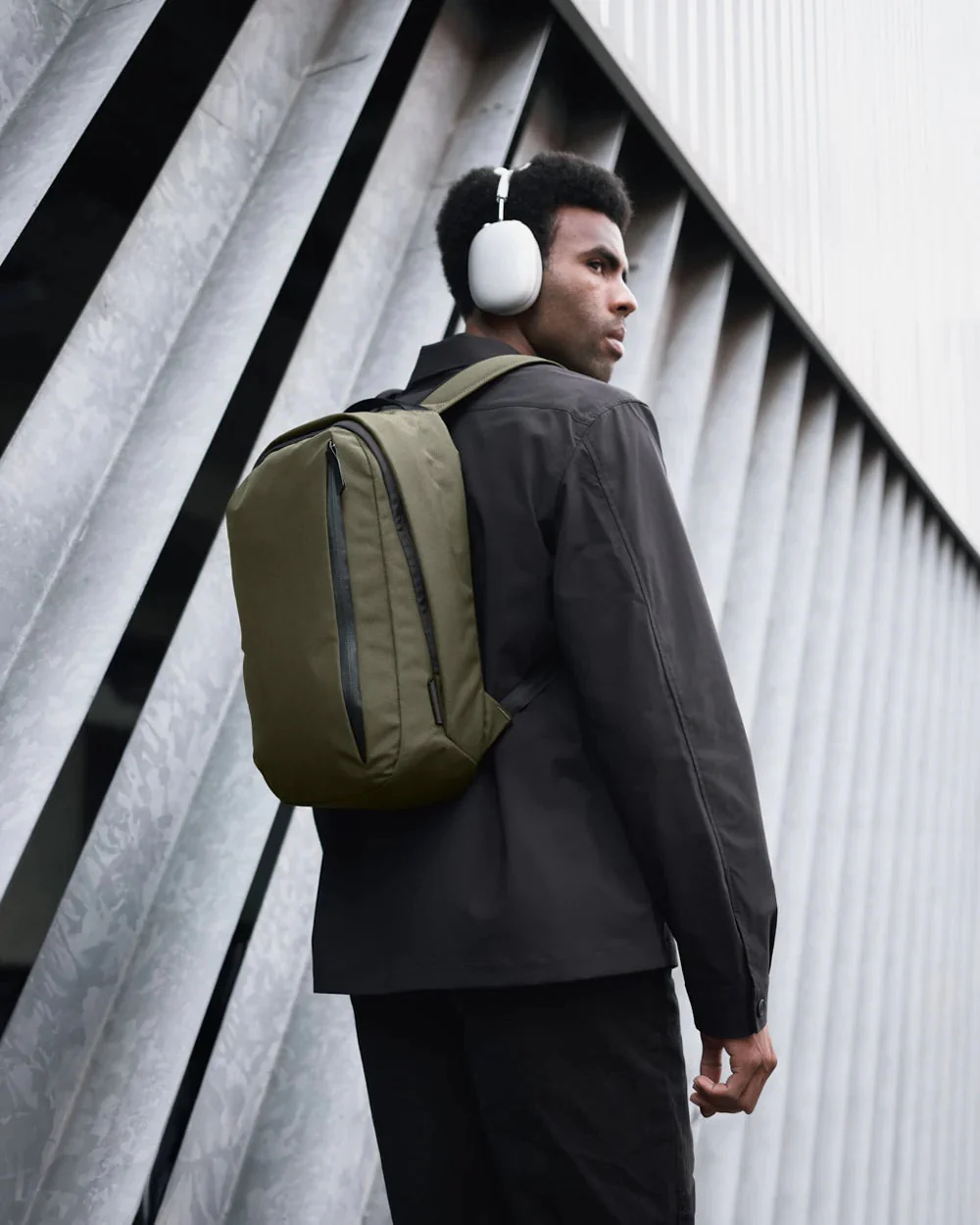 Alpaka Metro Backpack - Image 20