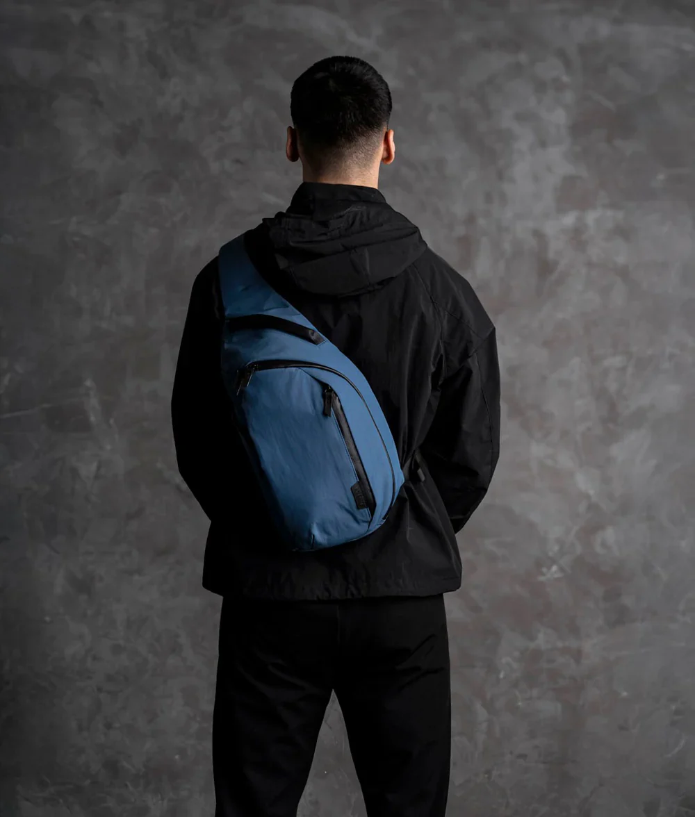 Alpaka Metro Crossbody – Left Shoulder - Image 10