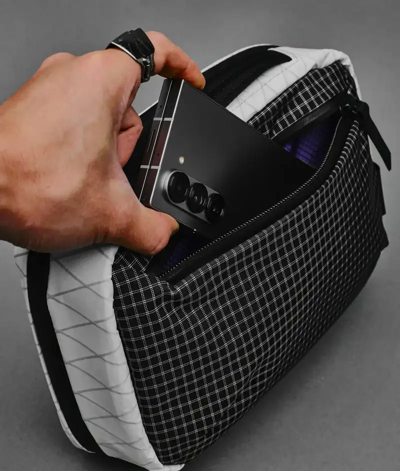 Alpaka Tech Case - Image 3