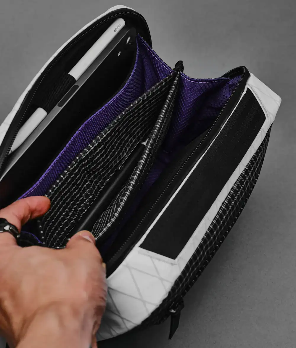 Alpaka Tech Case - Image 5