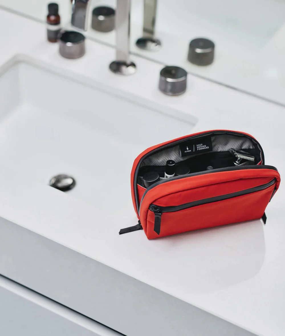 Alpaka Premium Travel Toiletry Bag - Image 13
