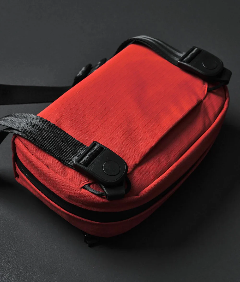 Alpaka Premium Travel Toiletry Bag - Image 17