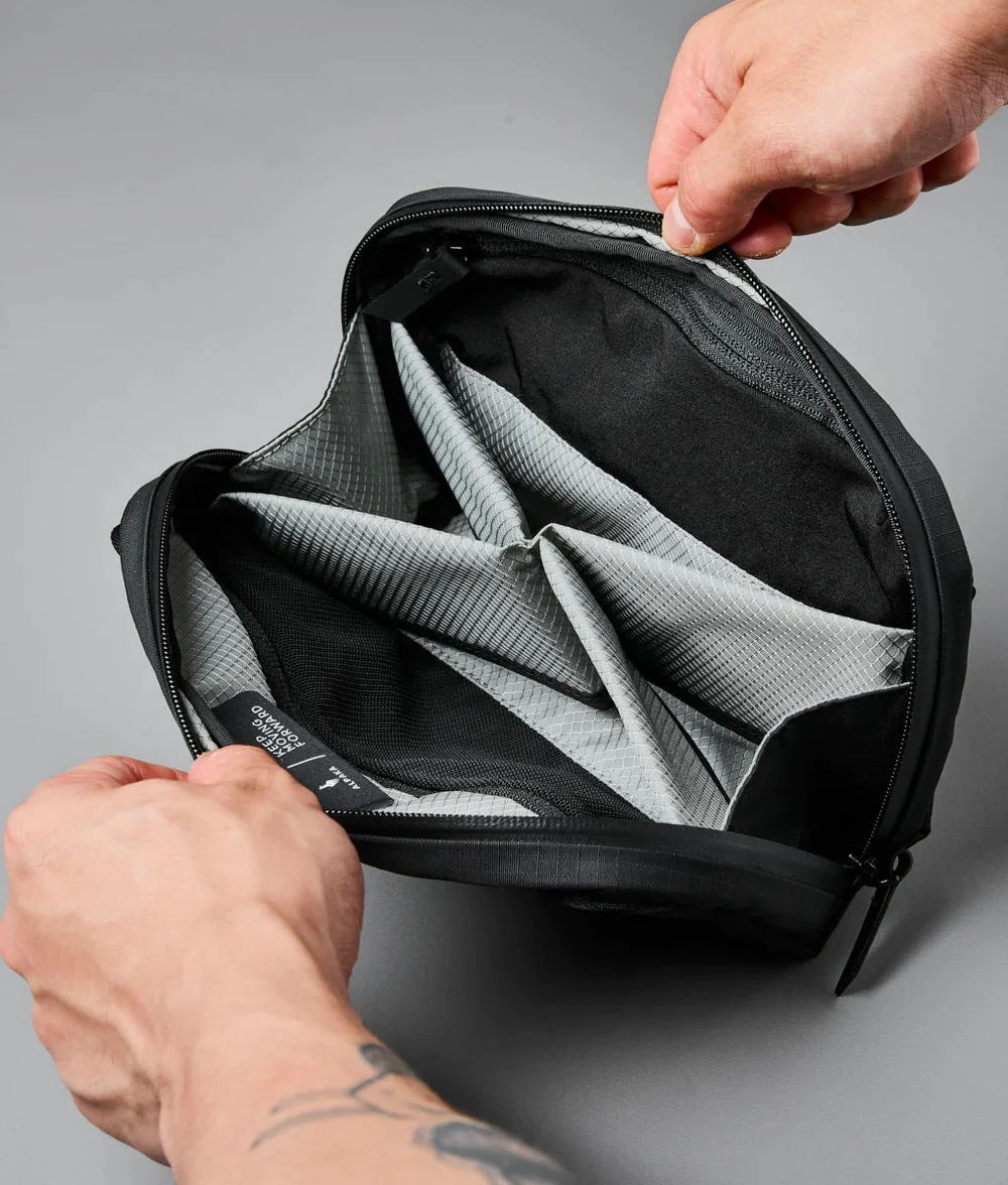 Alpaka Premium Travel Toiletry Bag - Image 28