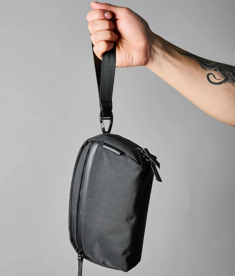 Alpaka Premium Travel Toiletry Bag - Image 29