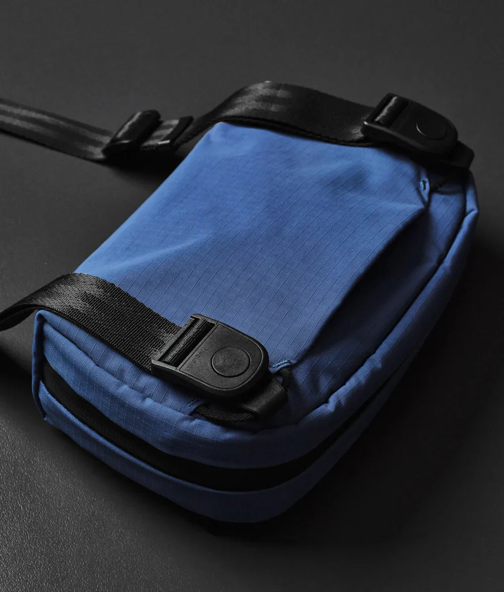 Alpaka Premium Travel Toiletry Bag - Image 3