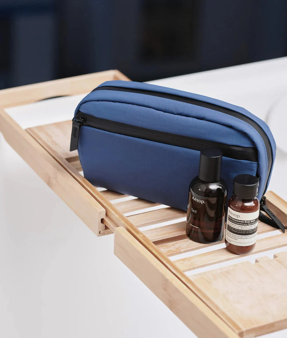 Alpaka Premium Travel Toiletry Bag - Image 9