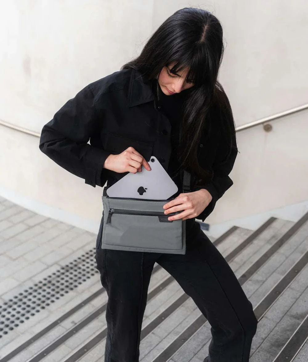 Alpaka Zip Pouch Max V2 - Image 15