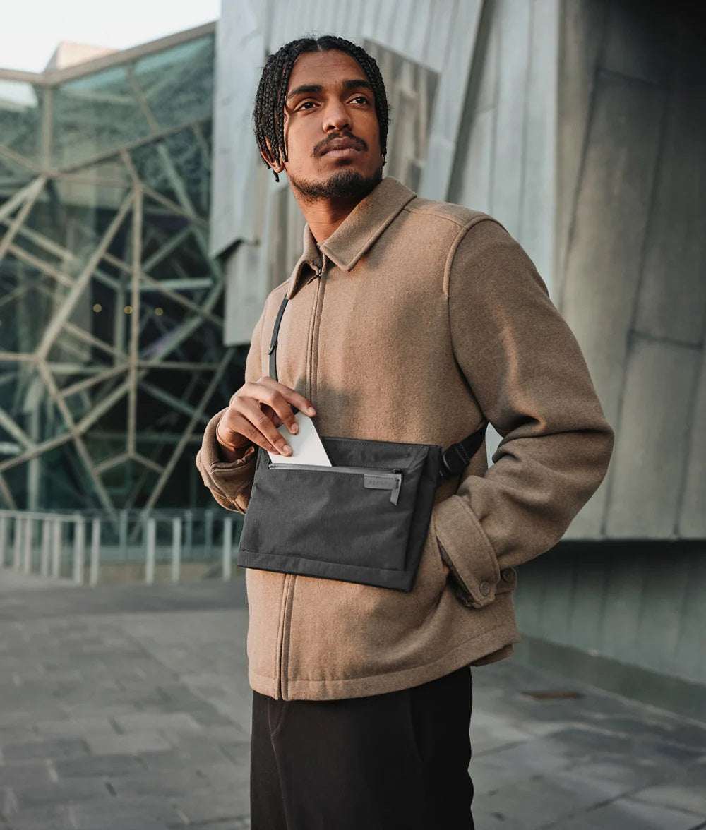 Alpaka Zip Pouch Max V2 - Image 3