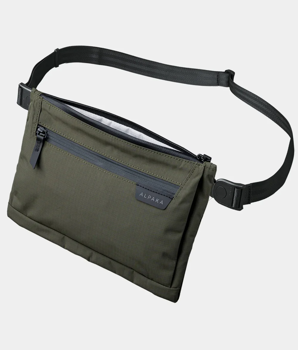 Alpaka Zip Pouch Max V2 - Image 8