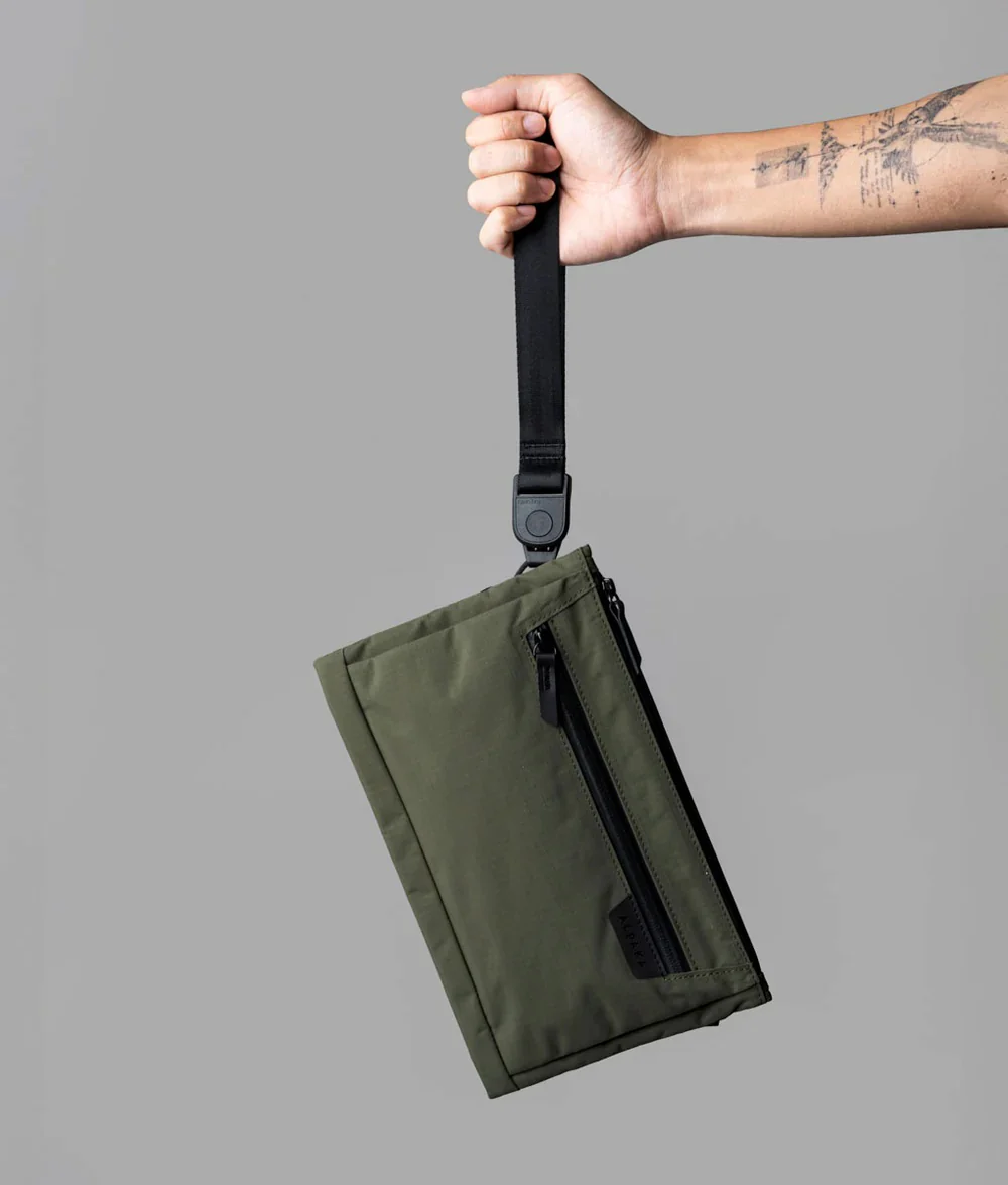 Alpaka Zip Pouch Max V2 - Image 9