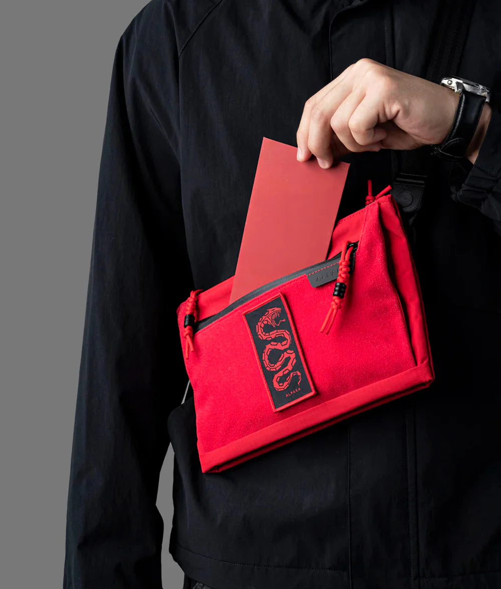 Alpaka Zip Pouch Max V2 - Year of the Snake Limited Edition - Image 4
