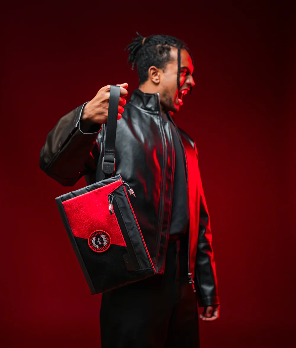 Alpaka Zip Pouch Max V2 - Vampire - Image 4