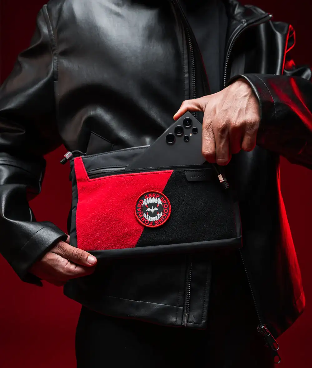 Alpaka Zip Pouch Max V2 - Vampire - Image 6