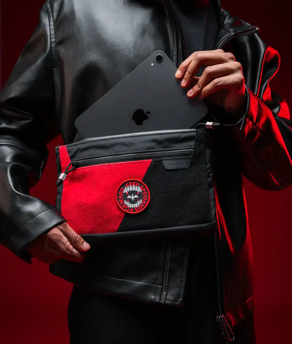 Alpaka Zip Pouch Max V2 - Vampire - Image 7