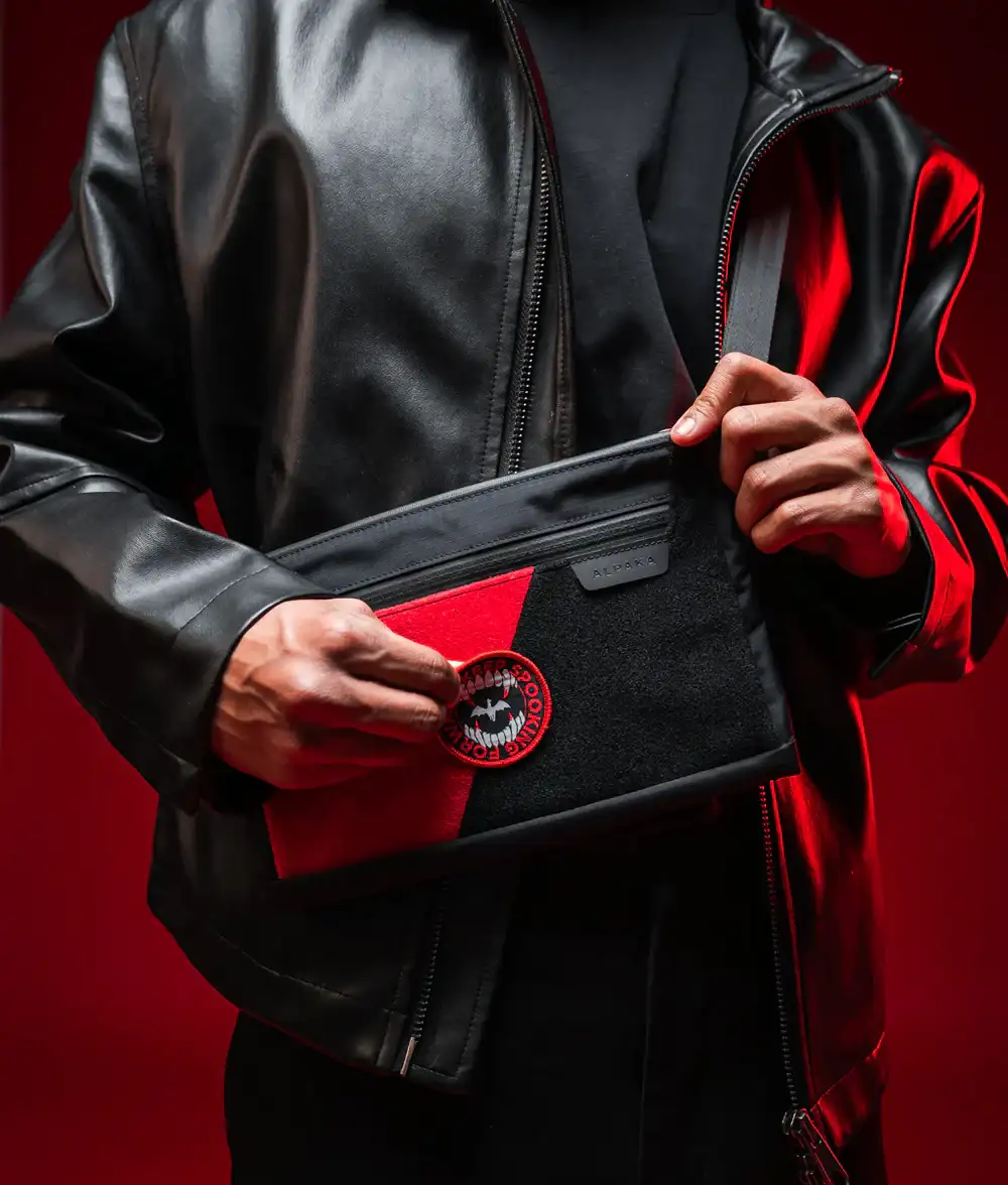Alpaka Zip Pouch Max V2 - Vampire - Image 8