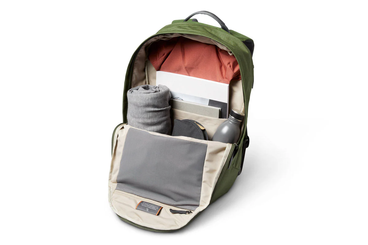 Bellroy Classic Backpack Plus 2nd Edition - Image 7