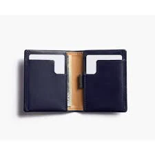 Bellroy Slim Sleeve - Image 23