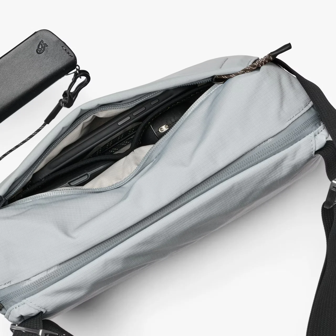 Bellroy Venture Sling 6L - Image 37