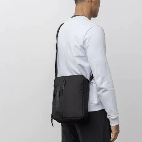 Black Ember : Boarding Kit Strap Black - Image 3