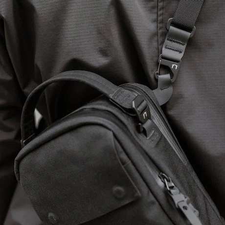 Black Ember : Kompak Jet Black - Image 11