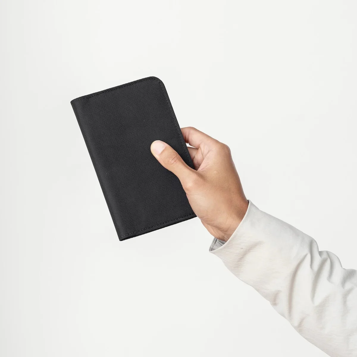 Black Ember Magfold Travel Wallet - Image 2