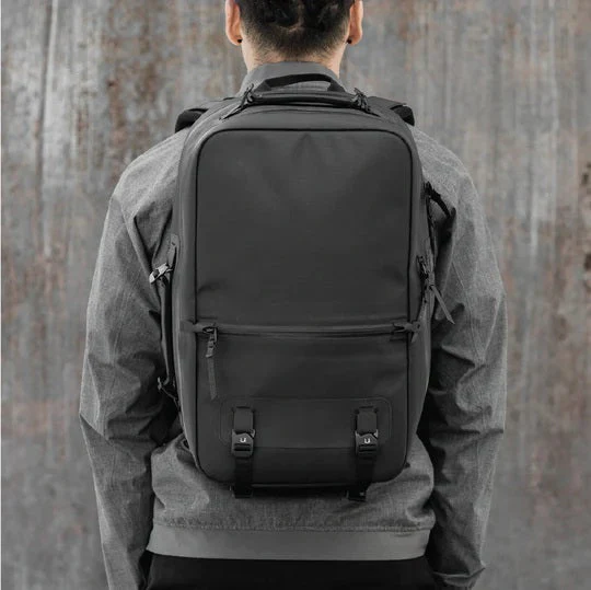 Black Ember Citadel 25L Backpack - Image 2