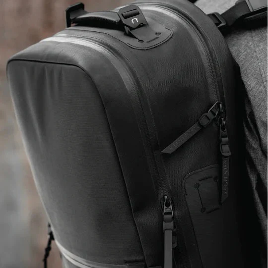 Black Ember Citadel 25L Backpack - Image 6
