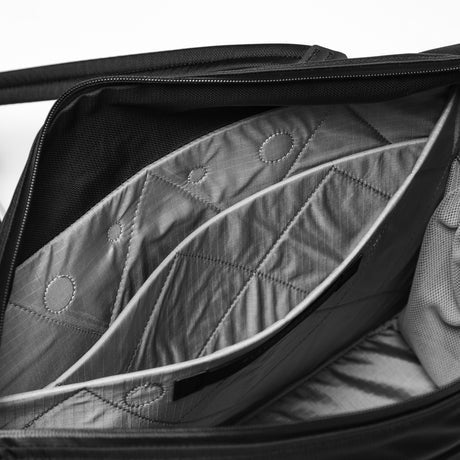 Black Ember : WPT Shoulder Tote - Image 7