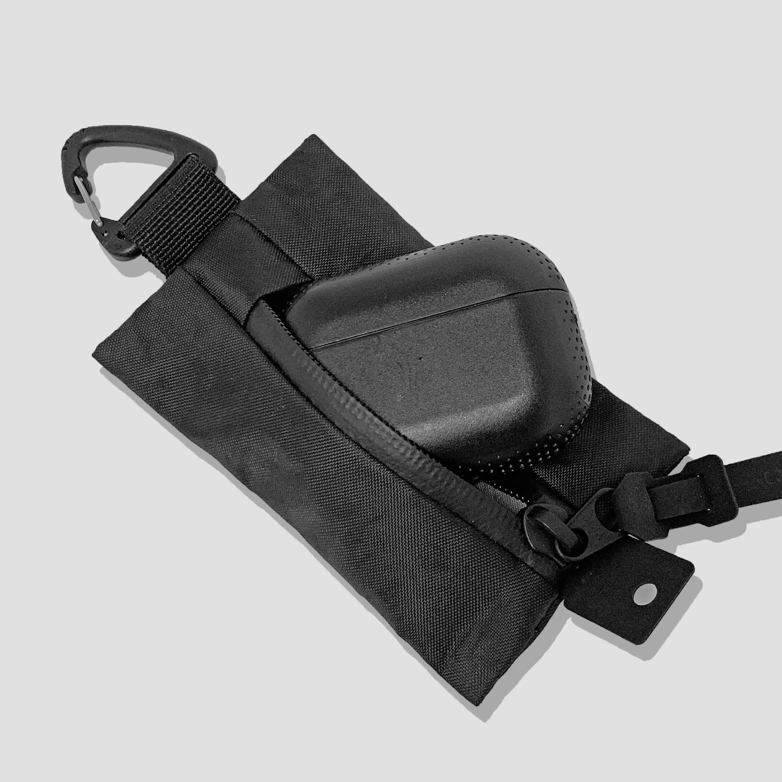 Code of Bell Annex Zip L - Zipper Case - Image 4