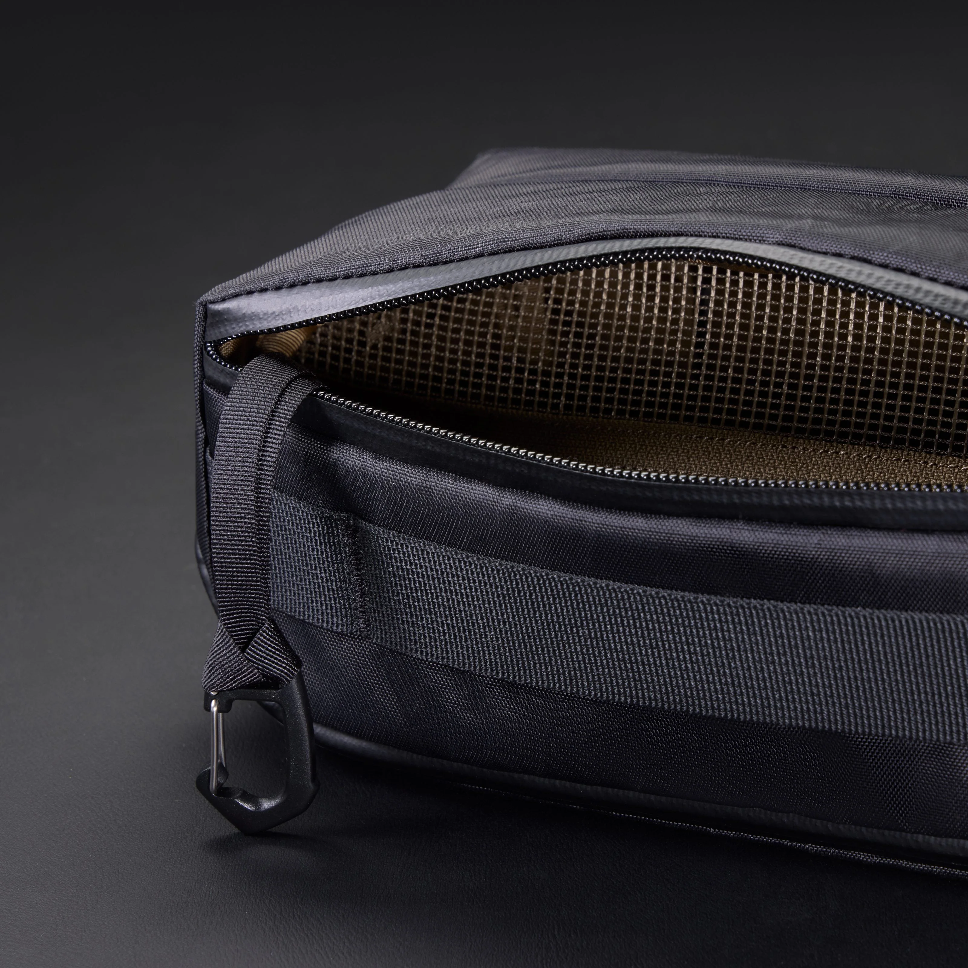 Evergoods Civic Access Pouch 2L X-PAC - Image 4