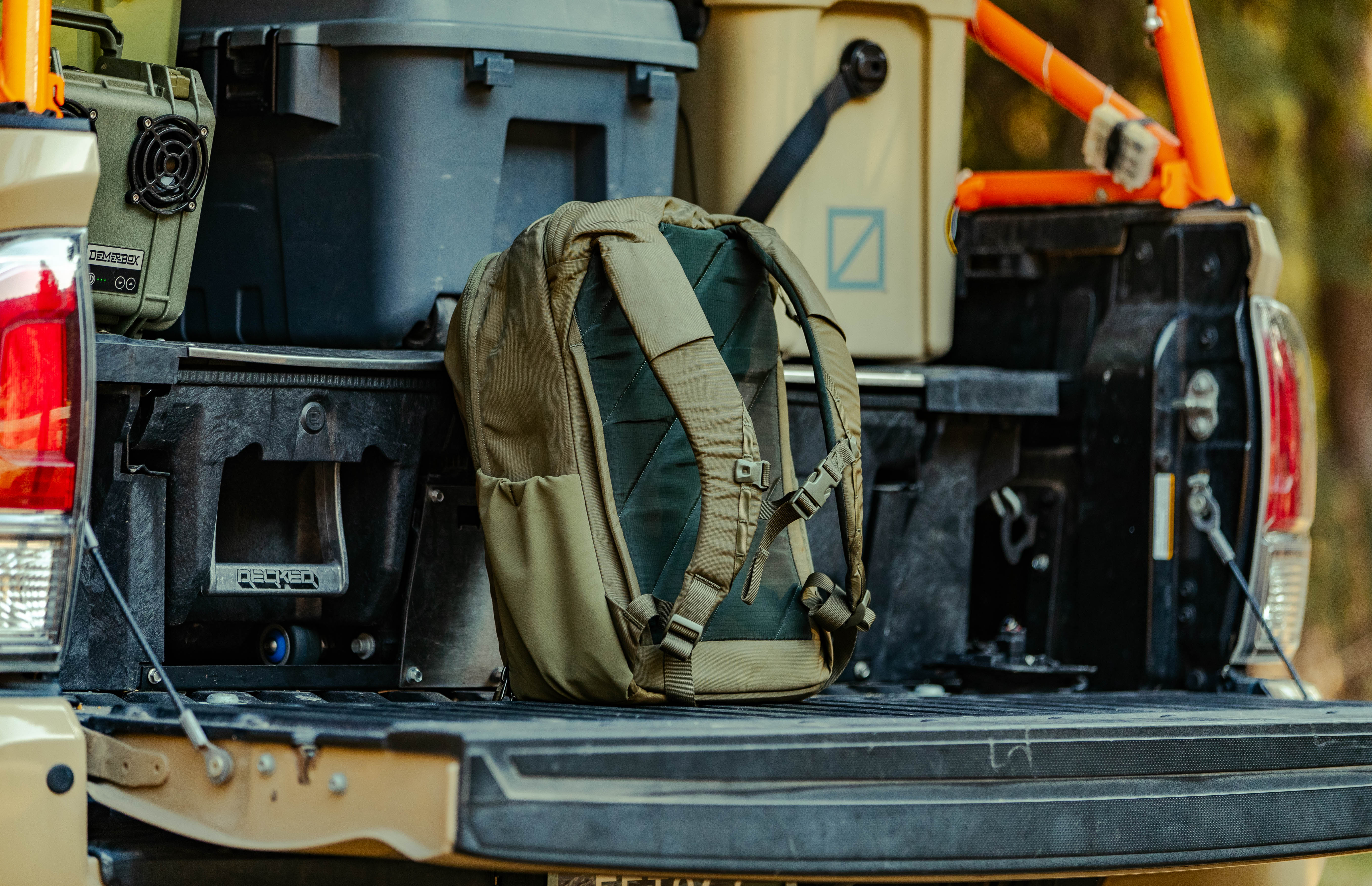 Evergoods Civic Travel Bag 20L - OD Green/Gray - Image 5