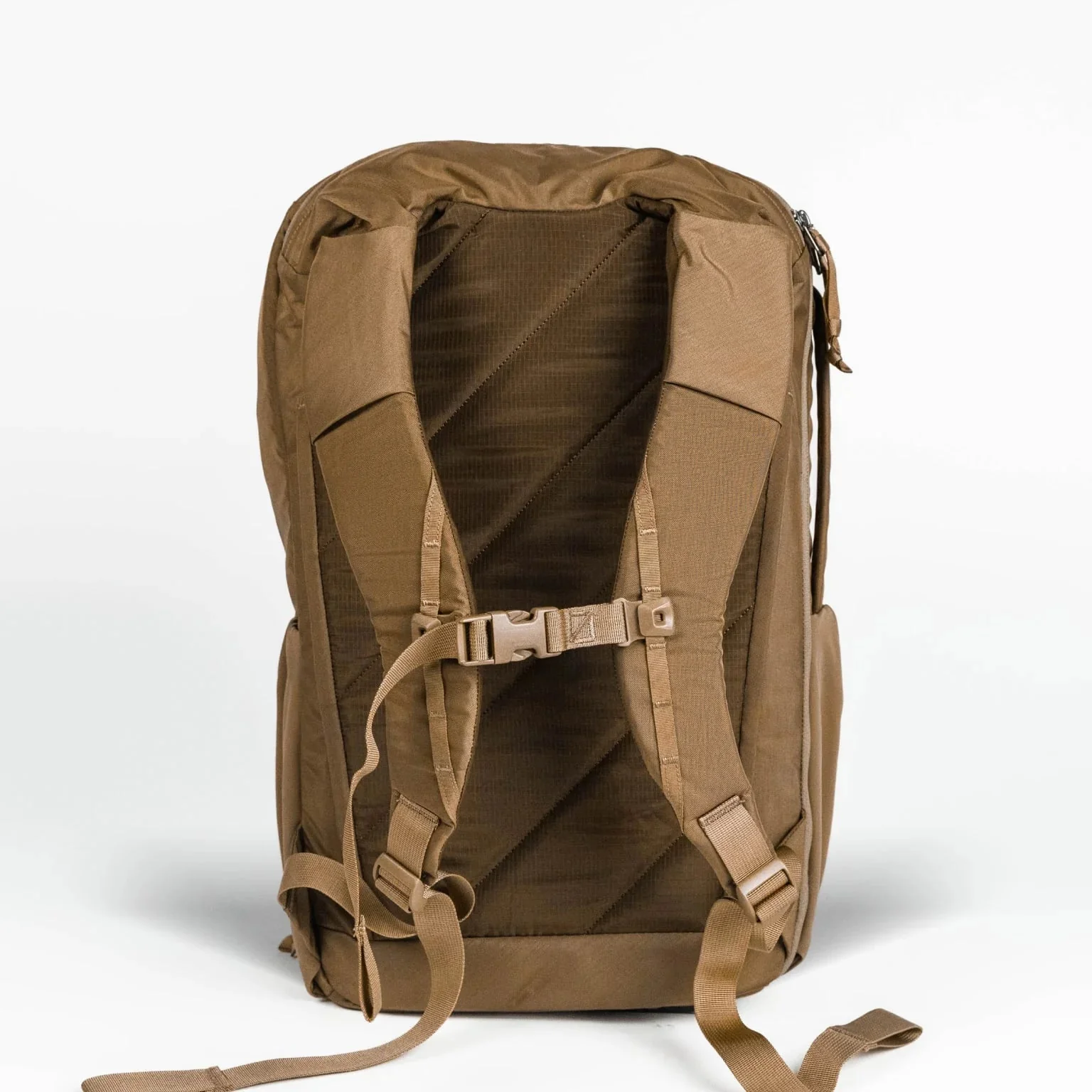 Evergoods Civic Travel Bag 26L - Image 6