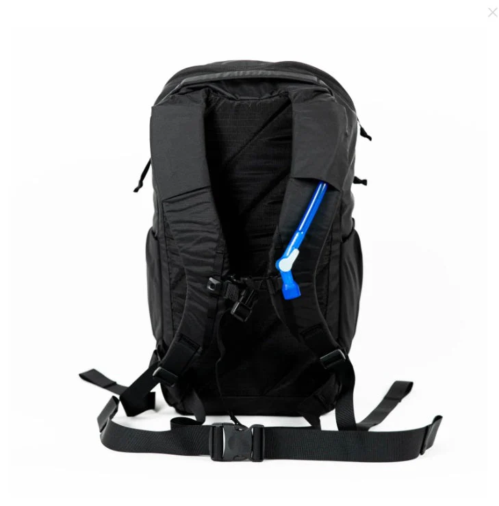 Evergoods Mountain Panel Loader 22L - Image 4