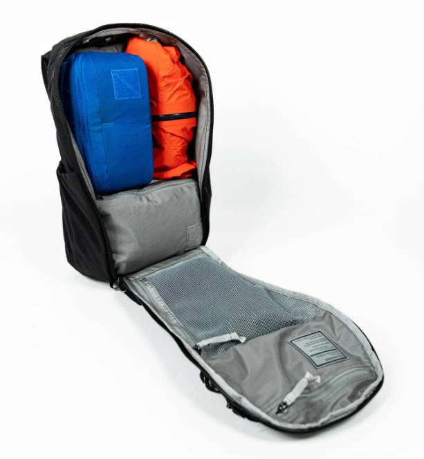 Evergoods Mountain Panel Loader 22L - Image 9