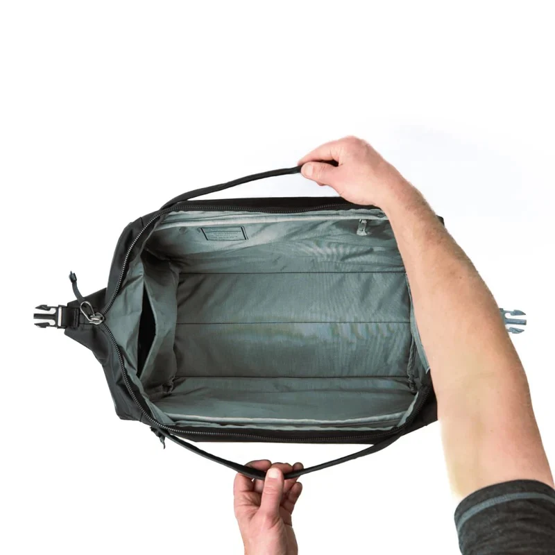 Evergoods Transit Duffel 25L - Image 10