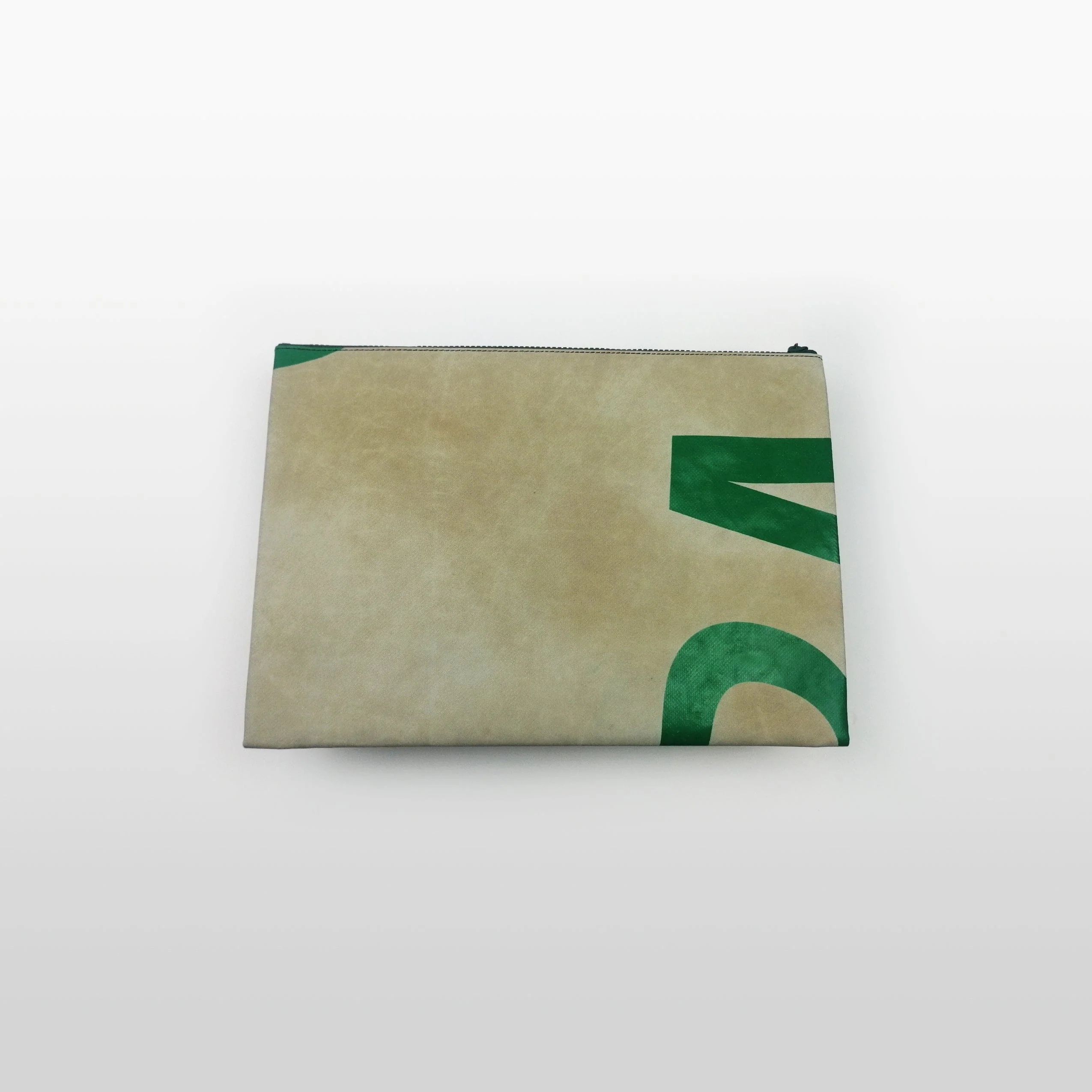 F08 Dan - Image 4