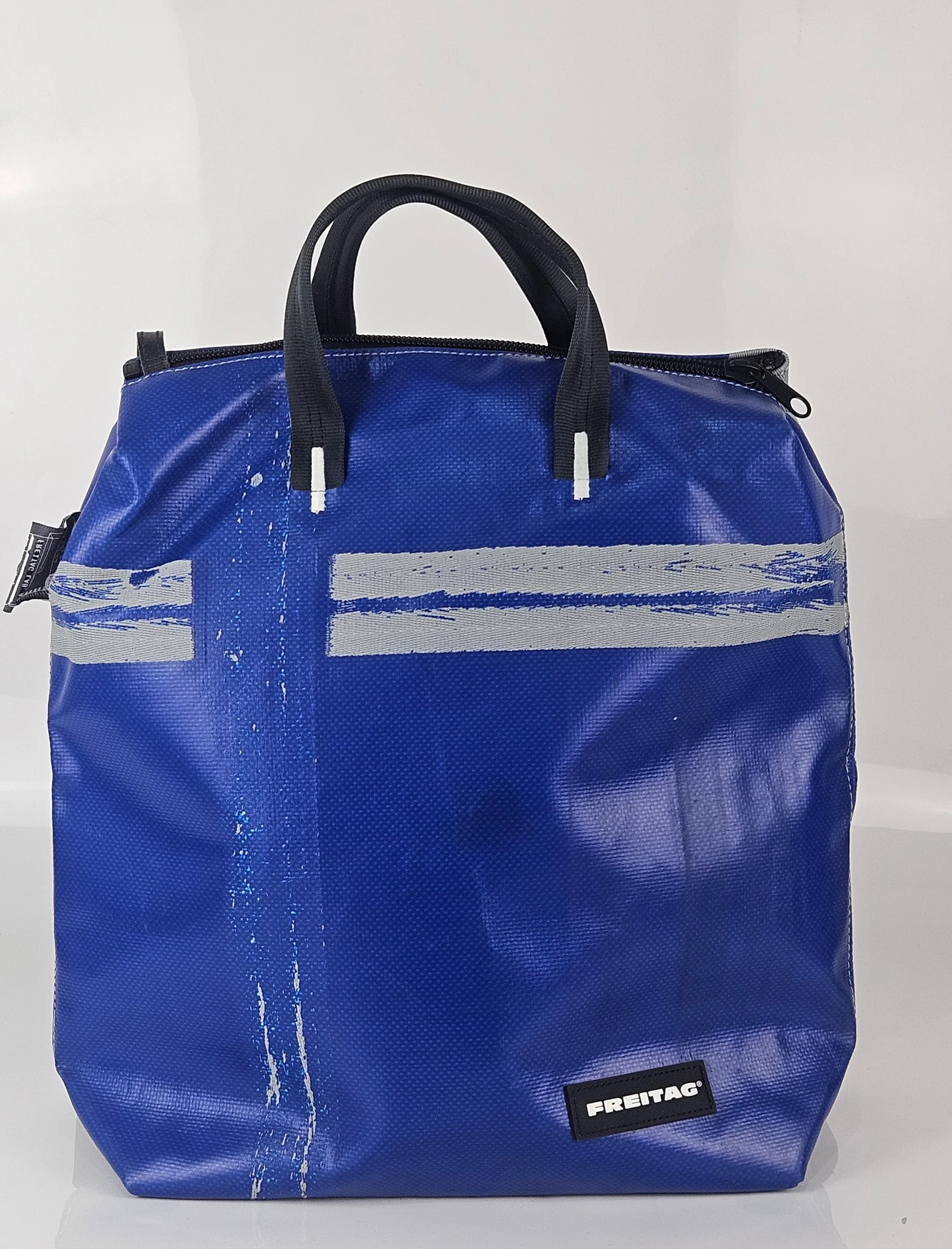 Freitag PETE RIP OFF - Image 3